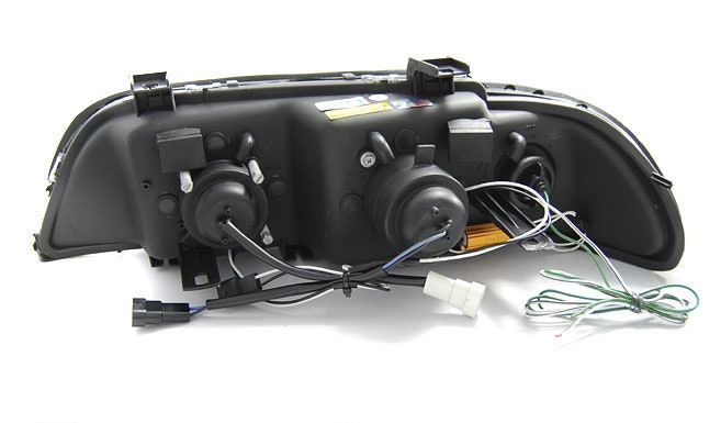 3D LED Angel Eyes koplamp Black geschikt voor BMW E39 - Afbeelding 5